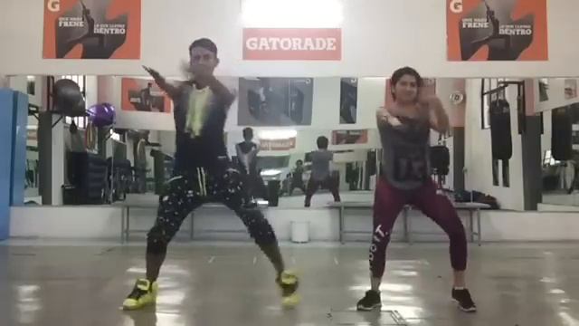 Mas Macarena  Gente De Zona Ft Los Del Rio Zumba Israel G.