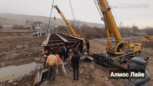 Сохтмони пули Бобои Ҳикматулло, аз номи оилаи Саторовҳо. Ба охир расида истодааст. смотреть онлайн