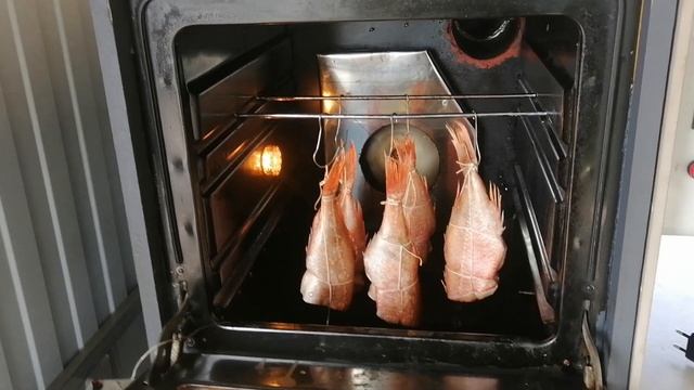 Окунь горячего копчения в электро коптильне смотреть онлайн