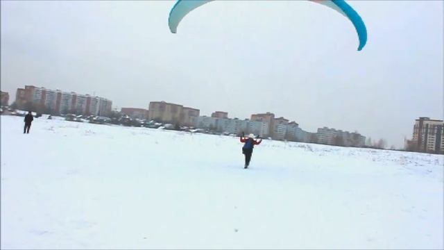 Обучение полетам на параплане. Пробежки с парапланом по полю. ЛТК Воздушный конь смотреть онлайн