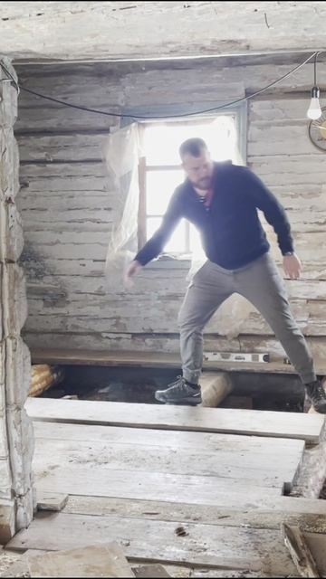 Перестилаем полы в доме смотреть онлайн