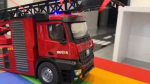 Марк решает проблемы, которые возникают на дороге