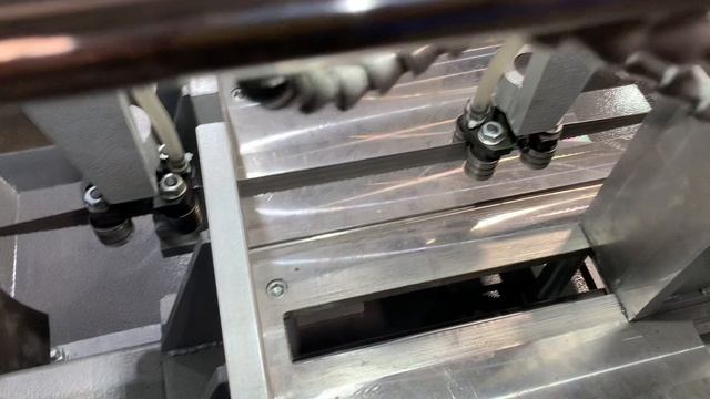 Ленточнопильный станок по металлу Флагман СЛ-450 обзор станка смотреть онлайн