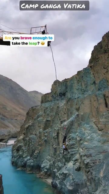 Bungee jumping In River Rafting смотреть онлайн