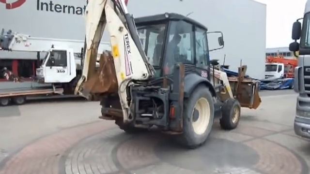 TEREX 820 BACKHOE 4x4 LOADER 2004 11306HRS