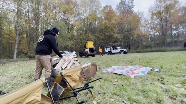 Peaceful Camping on a PRIVATE 22 Acre Farm while living out of my Jeep Camper смотреть онлайн