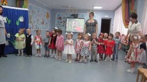 Песенка для малышей "Маму поздравляют малыши"