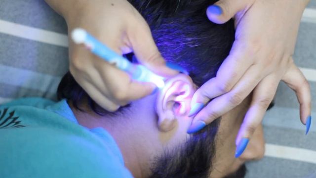 Real Person Relaxing Ear Cleaning and Ear Massage | No Talking Ear Massage ASMR смотреть онлайн
