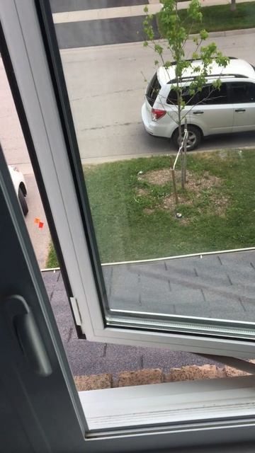 DAYSIDE Ph Tech triple glazed vinyl casement window sound reduction demonstration video смотреть онлайн