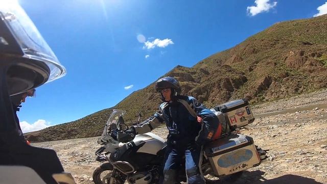 ( Ruta 40 Argentina v06 ) Vídeo 03 do dia 16-03-2020, Lanchamos em San Juan de Misa Rumi. смотреть онлайн