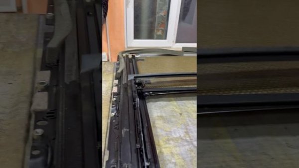 BMW G30.Lyukun təmiri(ремонт люка)