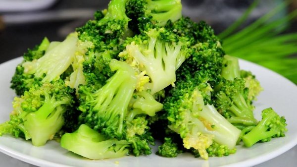 Варю Брокколи за 30 секунд! Это самый ВКУСНЫЙ рецепт! Полезный ужин или обед!