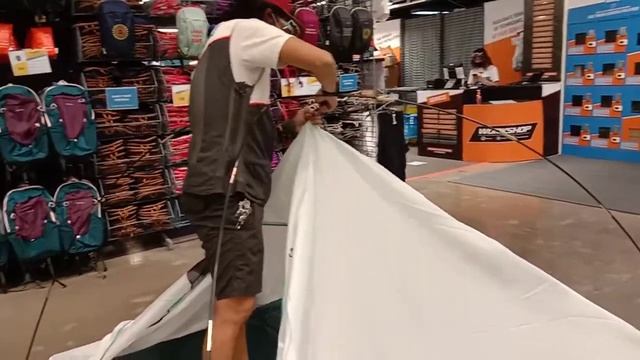 How to Pitch a Tent / at Decathlon Masinag смотреть онлайн
