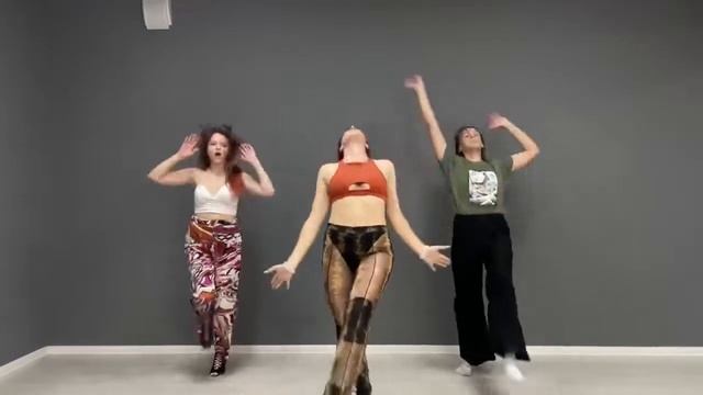 VOGUE FEMME WITH MY STUDENTS. MISSY ELLIOT.