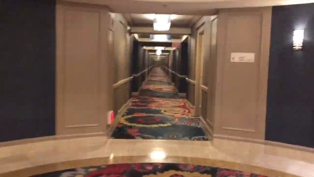32nd floor of Mandalay Bay opens after Las Vegas shooting смотреть онлайн