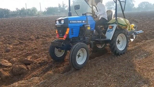 new steeltrack 18 plow vidio // new 2022 model Escort mini tracter смотреть онлайн