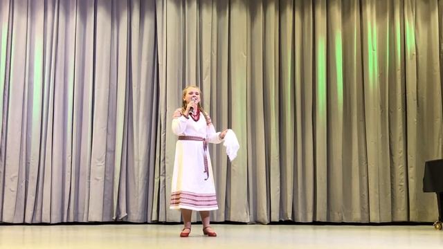 Олеся Тараненко (11 лет) поёт «Посидим, поокаем» смотреть онлайн