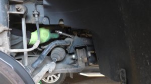 Замена втулок переднего стабилизатора на VW Transporter T6  Фольксваген Транспортер 2,0 TDI 2017