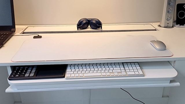 Моторизированная полка для Клавиатуры смотреть онлайн