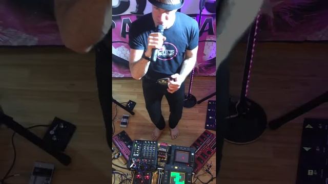 DAY56: BAREFOOT BEATBOX // steal my kisses смотреть онлайн