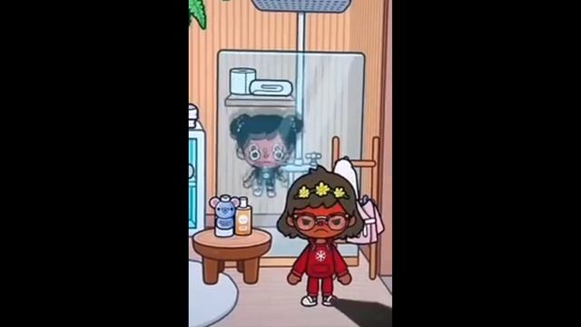 Гарри покрасила волосы они не смываются ей п*****