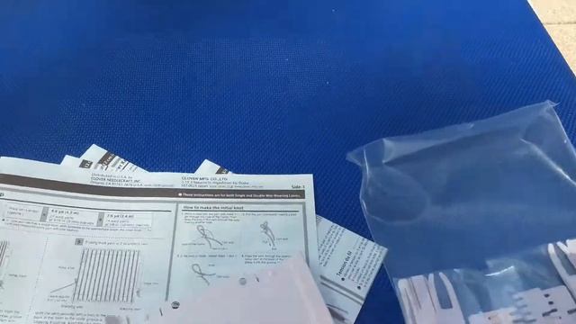 The Craftsteacher on vacation at Chateau Cazaleres: unboxing a Clover mini weaving loom смотреть онлайн