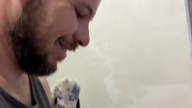 ДОЛЖИЛ ЛАМИНАТ В ХОЛЛЕ ТЕЛЕВИЗОР НА НОВОЕ МЕСТОСЛУЧИЛОСТЬ ТО ЧЕГО НЕ ЖДАЛ смотреть онлайн