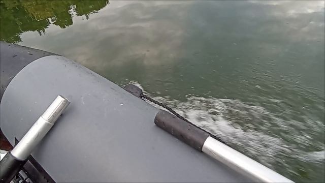 резиновая лодка с мотором от тримера