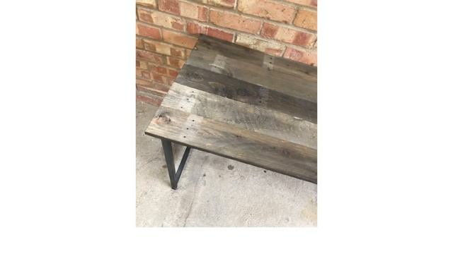 Home Office Desk with Brown Reclaimed Pallet Boards смотреть онлайн