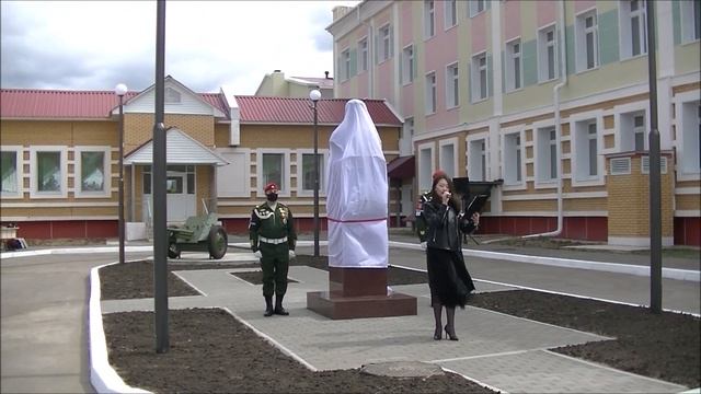 Фильм - Торжественное открытие бюста Героя Советского Союза Москалёва Г.Н. МАОУ "СОШ №63,г.Улан-Удэ смотреть онлайн