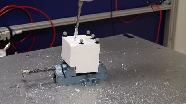 CAD-to-Path Support for Kuka with the Actin SDK смотреть онлайн