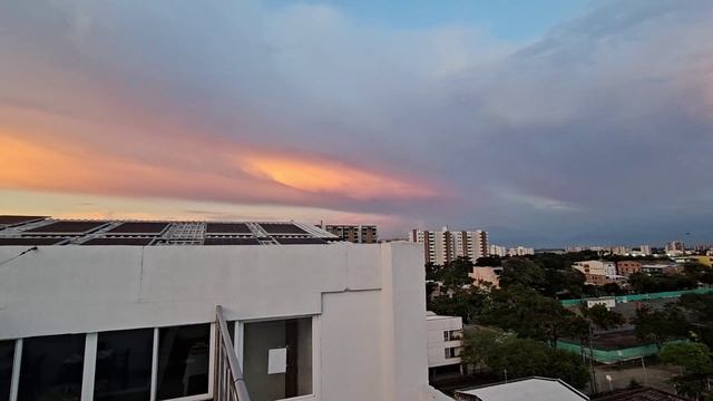 Красивый Закат - 10.03.2025 - Кали, Колумбия смотреть онлайн