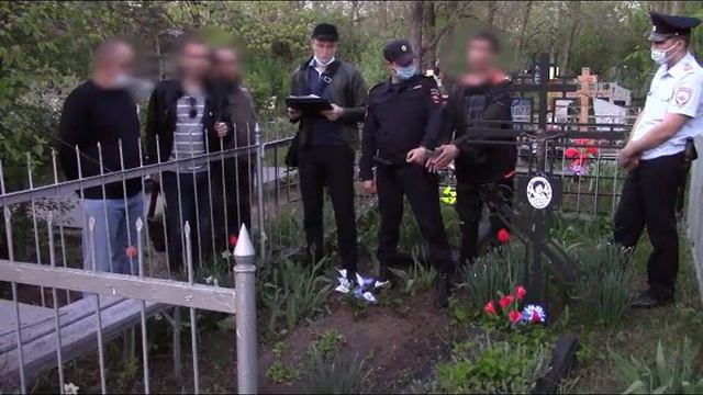 Серия краж памятников в Волгодонске смотреть онлайн