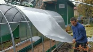 Установка теплицы на дачном участке. Модель крепыш премиум 2.5х6 шаг 0.66.