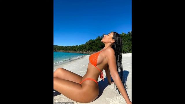 Anna Paul's body cc смотреть онлайн