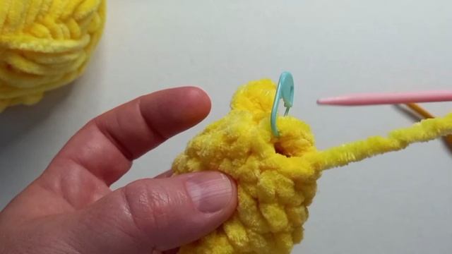 Вязание игрушек крючком. Как закрыть последний ряд смотреть онлайн