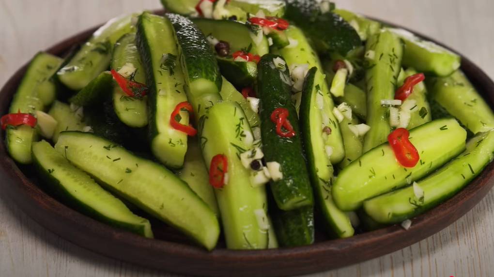 Малосольные огурцы в пакете смотреть онлайн