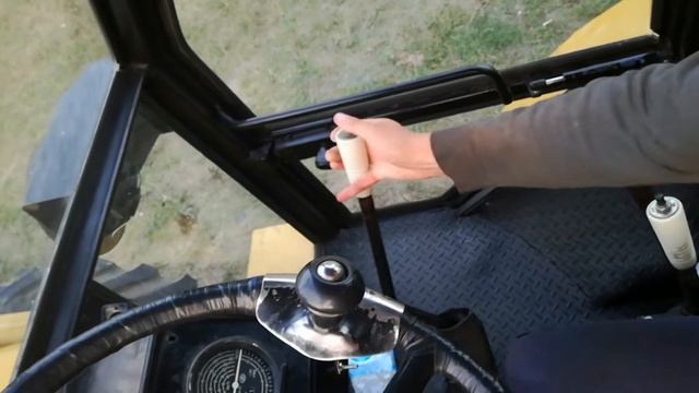 Обзор экскаватор погрузчика АТЕК 999Е Часть 1 смотреть онлайн