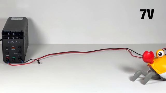 I Applied HIGH VOLTAGE to Electric Toys! #2 (DANGEROUS) смотреть онлайн