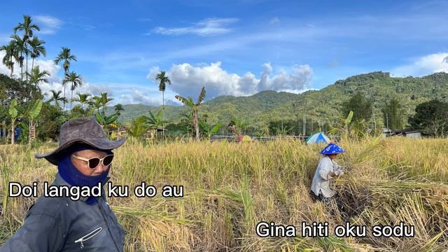 TUPUS DO MOLOHING - EDIUS PETER (KARAOKE VERSION)