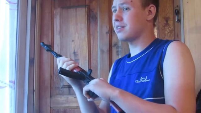 ЗОМБИ ЗА ДВЕРЬЮ смотреть онлайн