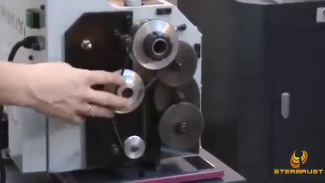 Подготовка токарного станка к работе (Optimum D180x300 Vario) смотреть онлайн