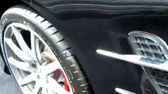2013 Mercedes-Benz SL63 AMG Roadster смотреть онлайн