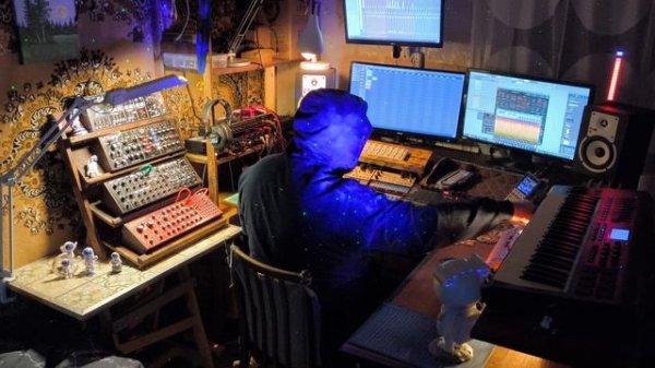 No Sunday Nghts Volume 7