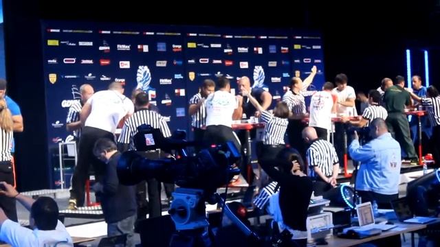 Armwrestling WAF 2013 Татаренко смотреть онлайн