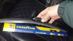 LADA GRANTA CROSS Замена щетки стеклоочистителя GOODYEAR