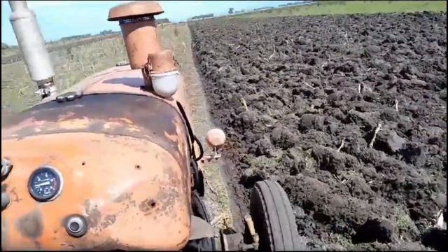 Arando con un Fiat SOMECA M45 - Arado a discos смотреть онлайн