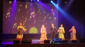 Пластиночка - Эдуард Амелькин и ансамбль Дебряночка