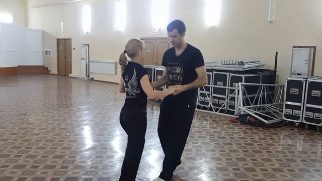 Сальса. Занятие в ДК 