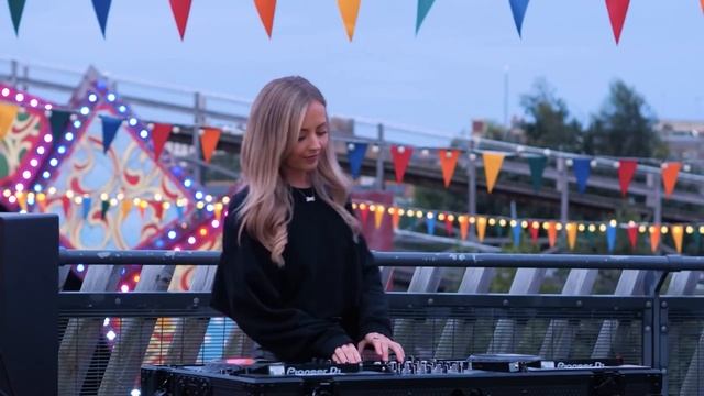 Amy Wiles - Trance & Progressive DJ set live from Dreamland, Margate смотреть онлайн